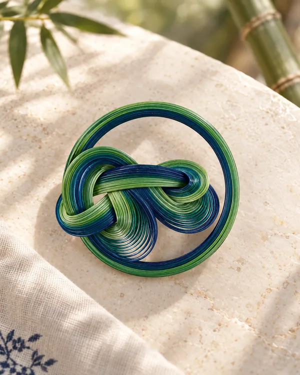 Blue & Green Circle Knot